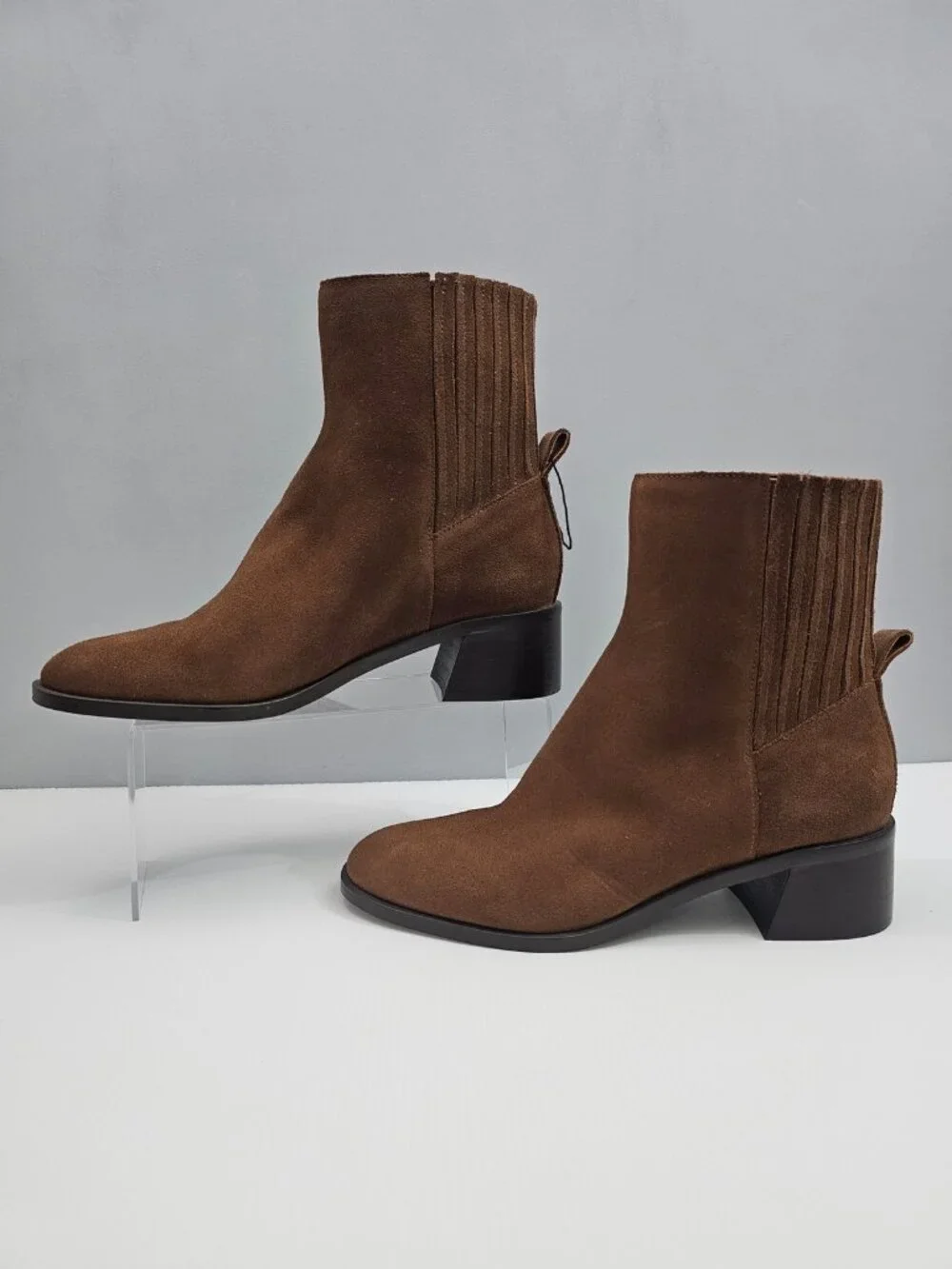 Dolce Vita Linny H20 Waterproof Suede Ankle Boots Size 9.5 Truffle Brown Chelsea